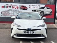 Used Toyota Prius 2024 White Hatchback