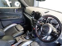 Begagnad Mini Cooper S Countryman Sport 192 HK (141 kW) 2018 SUV