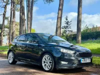Used Ford Focus Zetec 120 HP (88 kW) 2015 Black Hatchback