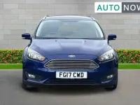 Used Ford Focus Zetec 123 HP (90 kW) 2017 Blue Estate