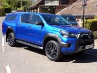 Usado Toyota HiLux 2024 Azul Pickup