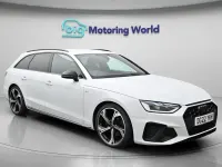 Usado Audi A4 Black Edition 150 HP (110 kW) 2022 Branco Carrinha