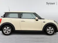 Used Mini ONE Hatch 101 HP (74 kW) 2017 White Hatchback