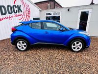 Used Toyota C-HR 122 HP (89 kW) 2018 Blue SUV