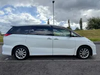 Used Toyota Estima 2010 White MPV