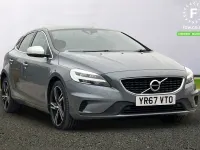 Usado Volvo V40 R-Design Pro 122 HP (89 kW) 2017 Cinzento Citadino