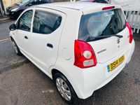 Used Suzuki Alto 2014 White Hatchback