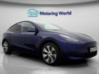 Begagnad Tesla Model Y RWD 250 kW (340 HK) 2023 Blå SUV