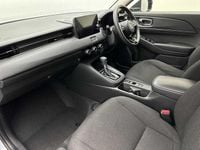 Used Honda HR-V Elegance 131 HP (96 kW) 2022 Premium sunlight white SUV