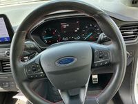 Used Ford Focus ST-Line 120 HP (88 kW) 2020 Frozen white Estate