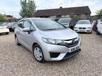 Used Honda Jazz Hybrid 122 HP (89 kW) 2015 Silver Hatchback