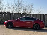 Used Tesla Model S 311 kW (423 HP) 2017 Red Hatchback