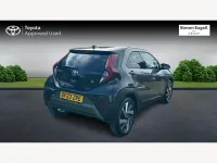 Used Toyota Aygo X 72 HP (52 kW) 2023 Green SUV