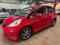 Used Honda Jazz SI 99 HP (72 kW) 2014 Red Hatchback