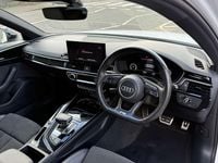 Used Audi A4 Black Edition 150 HP (110 kW) 2021 White Sedan