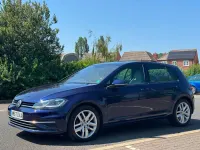 Used VW Golf VII SE 115 HP (84 kW) 2017 Blue Hatchback