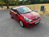 Used Kia Rio 90 HP (66 kW) 2013 Red Hatchback
