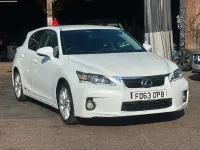 Used Lexus CT200h 2013 White Hatchback