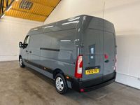 used Renault Master LM35dCi 135 Business+ Medium Roof Van