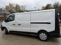 Used Vauxhall Vivaro 120 HP (88 kW) 2017 White MPV