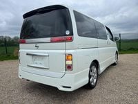 Used Nissan Elgrand 2006 White MPV