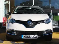 Used Renault Captur Dynamique 90 HP (66 kW) 2016 Cream SUV