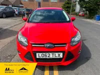 Used Ford Focus Zetec 125 HP (91 kW) 2013 Red