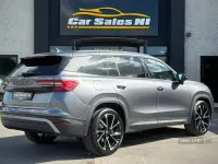 Usado Skoda Kodiaq SE 150 HP (110 kW) 2025 Cinzento SUV