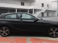 Used BMW 118 Sport Line 2017 Sapphire black Hatchback