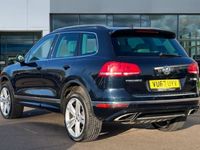 used VW Touareg V6 R-Line Plus 3.0 TDI BMT SCR 262PS 8-speed Auto Tiptronic 5 Door