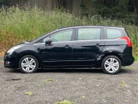 Used Peugeot 5008 Active 115 HP (84 kW) 2013 Black MPV