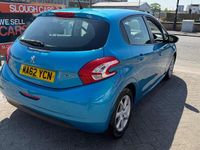 Used Peugeot 208 Active 82 HP (60 kW) 2012 Blue Hatchback
