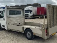 Usado Peugeot Boxer 2021 Blanco Van