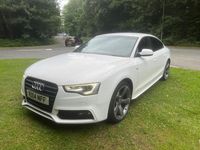 Begagnad Audi A5 Black Edition 2014 Vit Sportkupé