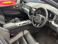 Used Volvo XC60 Plus 197 HP (144 kW) 2023 Black SUV