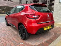 Used Renault Clio Dynamique 90 HP (66 kW) 2015 Red Hatchback
