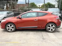 Używany Renault Mégane Coupé Dynamique 2010 Pomarańczowy Coupe