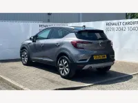 Used Renault Captur Version S 130 HP (95 kW) 2020 Metallic  oyster grey  SUV
