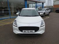 Used Suzuki Swift 2025 White Hatchback