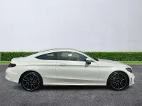 Used Mercedes C300 AMG Line Premium 258 HP (189 kW) 2019 White Coupe
