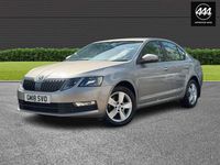 Begagnad Skoda Octavia SE 2018 Beige Halvkombi
