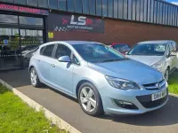 Used Vauxhall Astra SRi 2014 Silver Hatchback