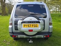 used Mitsubishi Shogun 3.2 DI-DC Equippe 5dr