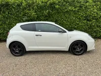 Used Alfa Romeo MiTo Edizione Speciale 105 HP (77 kW) 2017 White Hatchback