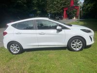 Used Ford Fiesta Zetec 85 HP (62 kW) 2019 White Hatchback