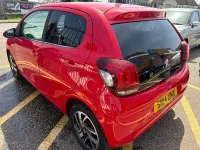 Used Peugeot 108 Allure 82 HP (60 kW) 2014 Red Hatchback