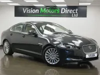Usado Jaguar XF Luxury 200 HP (147 kW) 2015 Cinzento Sedan