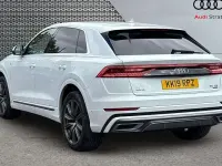 Used Audi Q8 S-Line 286 HP (210 kW) 2019 White SUV