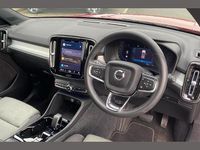 Used Volvo XC40 Plus 161 HP (118 kW) 2023 Red SUV