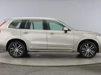 Used Volvo XC90 Momentum 232 HP (170 kW) 2022 SUV